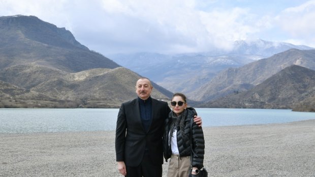 İlham Əliyev və birinci xanımın Suqovuşan səfərindən FOTOLAR