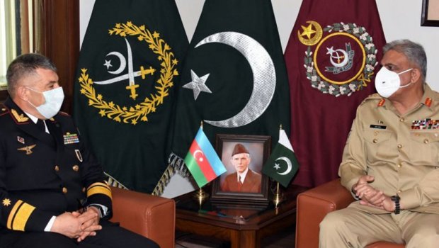 Zakir Həsənov Pakistanın Quru Qoşunları komandanı ilə görüşdü