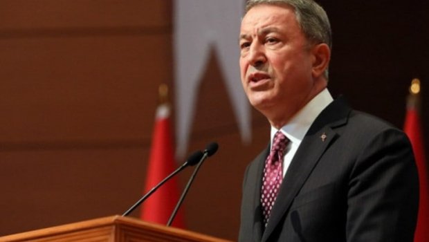 Hulusi Akar: “Ukraynaya humanitar yardım aparan 2 təyyarəmiz orada qalıb