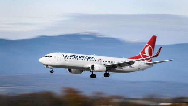 İstanbul - Moskva reysində BOMBA HƏYƏCANI