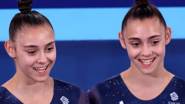 Azərbaycanlı əkiz bacılardan Britaniya çempionatında 6 medal 