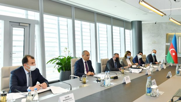 Mikayıl Cabbarov Dünya Bankının regional direktoru ilə görüşdü - FOTO 