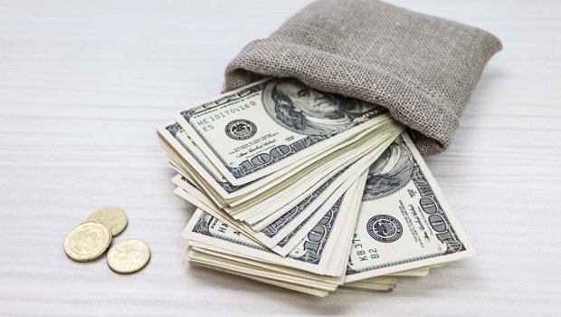 Azərbaycanda dolların sabaha olan MƏZƏNNƏSİ