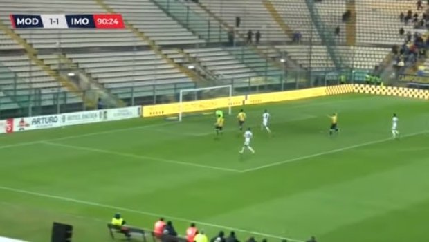 Dünya italiyan qapıçıdan danışır - 90+1-də görün nə etdi... - VİDEO