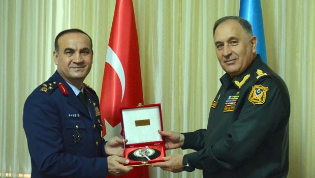 Kərim Vəliyev türkiyəli nümayəndə heyəti ilə görüşdü