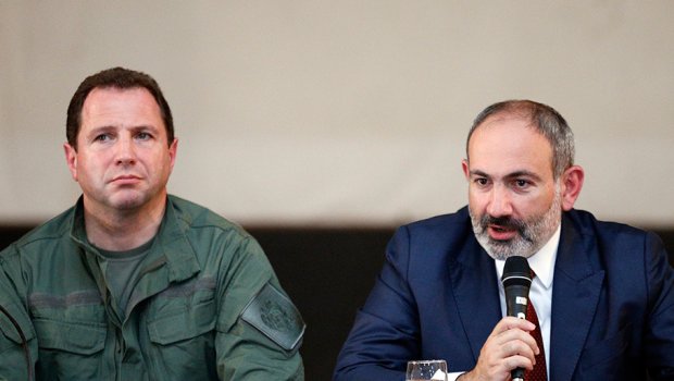 Sabiq müdafiə naziri Paşinyanın müharibə ilə bağlı daha bir sirrini açdı – DETALLAR