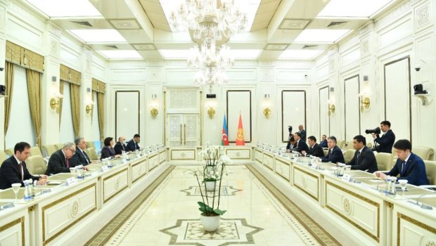 Sahibə Qafarova Qırğızıstan Prezidenti ilə görüşdü - FOTO