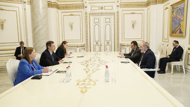 Şofer Cənubi Qafqaza hansı statusda göndərilib? – ABŞ-ın Ermənistandakı səfirliyindən AÇIQLAMA