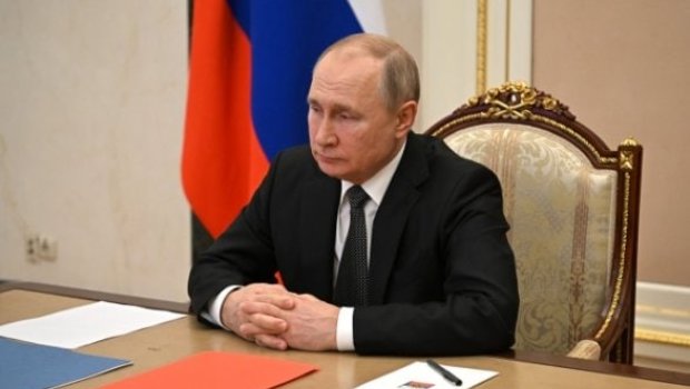 Financial Times: Putin Ukrayna ilə razılaşmaya marağını itirib, istəyir ki...