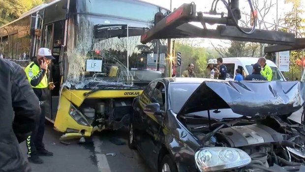 İstanbulda 16 avtomobil toqquşdu - Xəsarət alanlar var