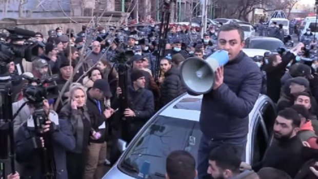 Ermənistan müxalifəti sabah həlledici mitinqə hazırlaşır