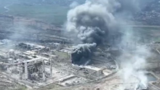 Rusiya ukraynalı döyüşçülərin Mariupoldakı mövqelərini bombaladı