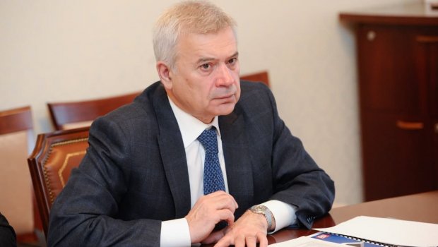 Putin azərbaycanlı milyarderi vətənə xidmətə görə TƏLTİF ETDİ