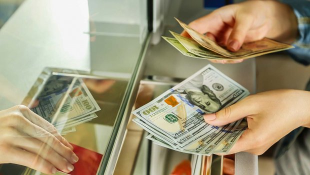 Bankların dollara olan tələbi artdı