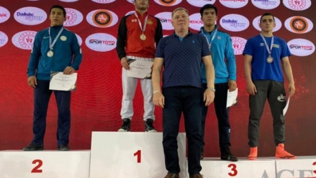 Güləşçilərimiz Türkiyədə 23 medal qazandılar