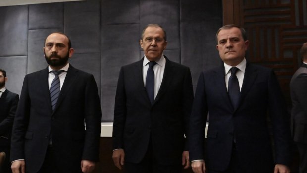 Mirzoyan Lavrov və Ceyhun Bayramovla görüş barədə: Sülh yolunda...