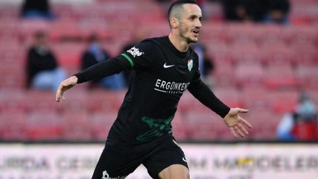 Namik Ələskərovun komandası aşağı liqaya düşdü