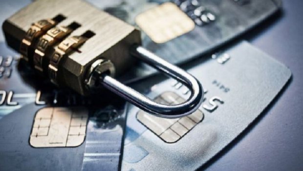 İranda 9 mindən çox bank hesabı BLOKLANDI