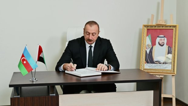 İlham Əliyev BƏƏ səfirliyinə gəlib Prezidentin vəfatı ilə bağlı başsağlığı verdi - YENİLƏNİB/VİDEO