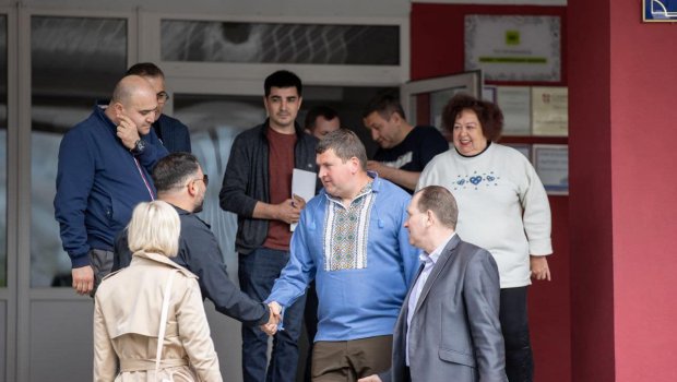 SOCAR Ukraynada məktəb təmir edəcək - FOTO