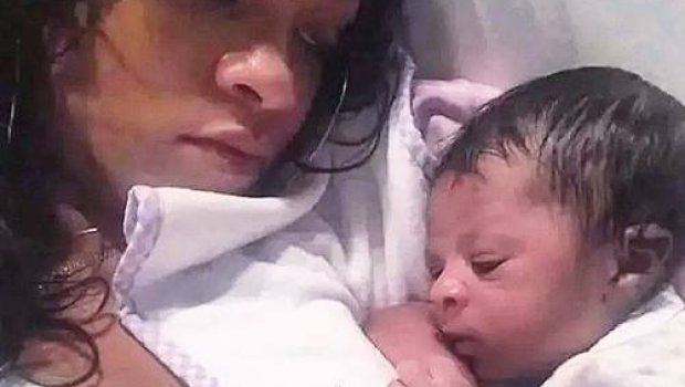 Rihannanın yeni doğulan oğlu ilə FOTOLARI YAYILDI