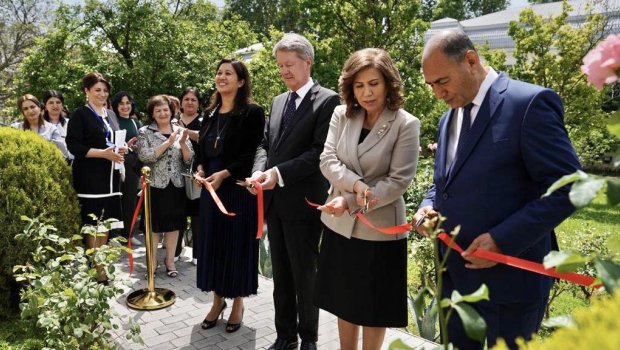 Britaniya səfiri Bərdəyə gedib - FOTO