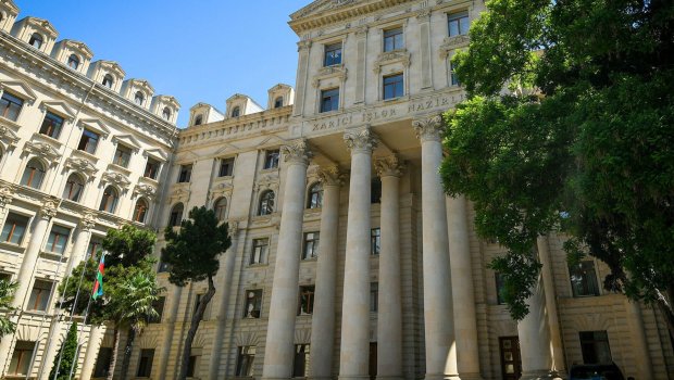 Şahin Mustafayev sərhəddə Qriqoryanla görüşdü - Komissiyanın ilk iclası