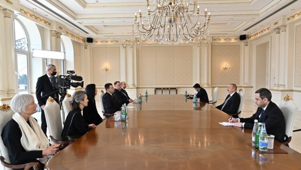 İlham Əliyev Estoniya Parlamentinin sədrini qəbul etdi