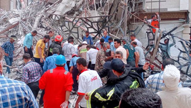 İranda bina uçması nəticəsində ölənlərin sayı 16-ya çatdı