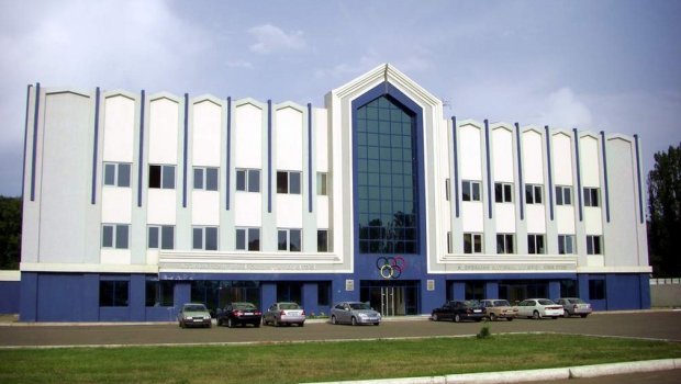 Olimpiya komplekslərinə idmançıların təyin olunması bərbad vəziyyəti dəyişəcəkmi? - MÜNASİBƏT