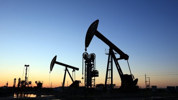 Azərbaycan nefti 3 % ucuzlaşdı