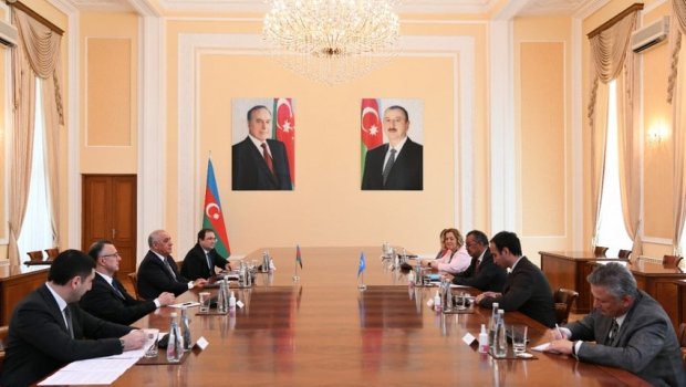 Əli Əsədov ÜST-ün Baş direktoru ilə görüşdü