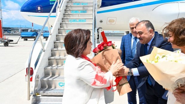 Sahibə Qafarova İstanbula getdi