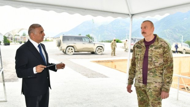 İlham Əliyev Laçın Beynəlxalq Hava Limanının tikintisi ilə tanış olub - YENİLƏNİB 