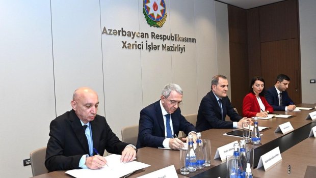 Ceyhun Bayramov İƏT-in Baş katibi ilə görüşdü - FOTO