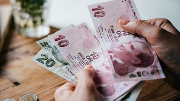 Türkiyədə minimum əməkhaqqı 5 mini keçdi