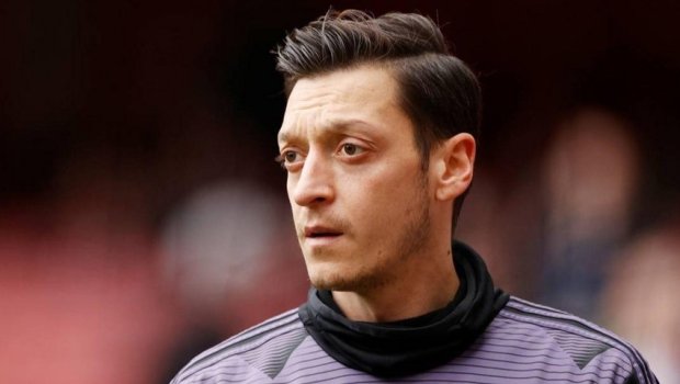 Mesut Özilin yeni klubu