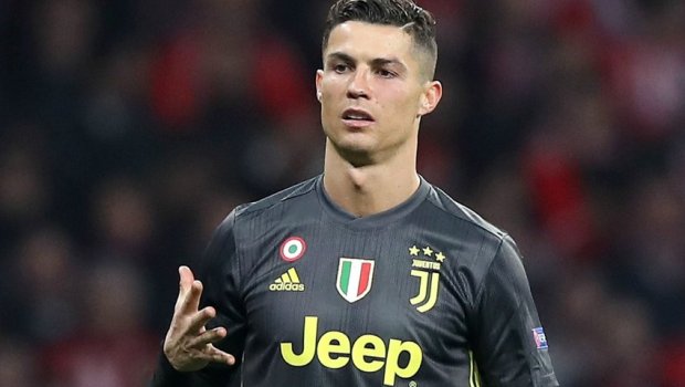 Ronaldo 275 milyon avrodan imtina etdi