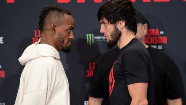 Tofiq Musayev “Bellator”dakı ilk döyüşündə qələbə qazandı - VİDEO