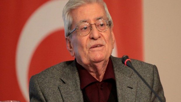 Türkiyənin məşhur yazıçısı vəfat etdi