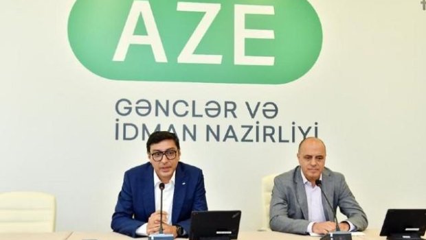 Nazir şahmat millimizin üzvləri ilə görüşdü