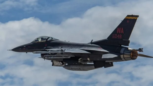 Ukrayna pilotları F-15 və F-16 qırıcılarında TƏLİM KEÇƏCƏKLƏR