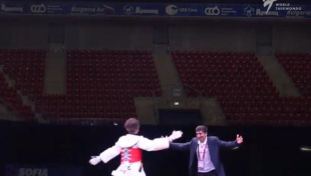 Azərbaycan taekvandoçusu DÜNYA ÇEMPİONU OLDU