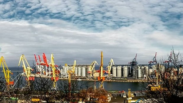 Ukrayna taxılını daşıyacaq ilk gəmilərin sabah dənizə çıxacağı gözlənilir
