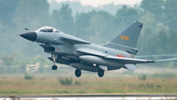 Reuters: Çin qırıcıları Çin-Tayvan sərhədi üzərində uçur