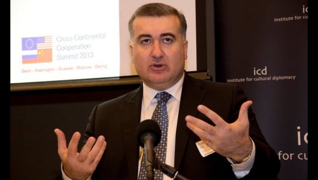 “Diplomatlarımız təhlükə altında fəaliyyətlərini davam etdirirlər” – Elin Süleymanov 