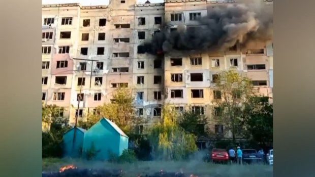 HIMARS Luqanskda separatçıların binasını belə dağıtdı – VİDEO
