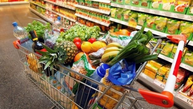 Bakıda 8 milyardlıq ƏRZAQ SATIŞI - 6 ayda...