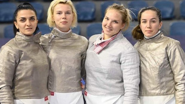 Sablya üzrə qadınlardan ibarət Azərbaycan millisi İslamiadada finala yüksəldi