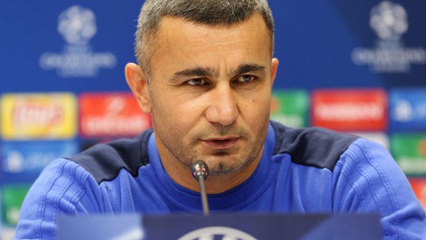 Qurbanov bilet satışındakı problemlə bağlı azarkeşlərdən üzr istədi